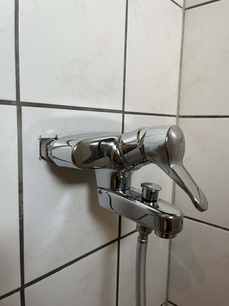bruseniche armatur rengøring brønderslev hos kunde før billede